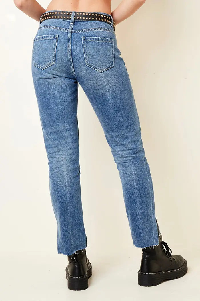 Jeans troué coupe droite