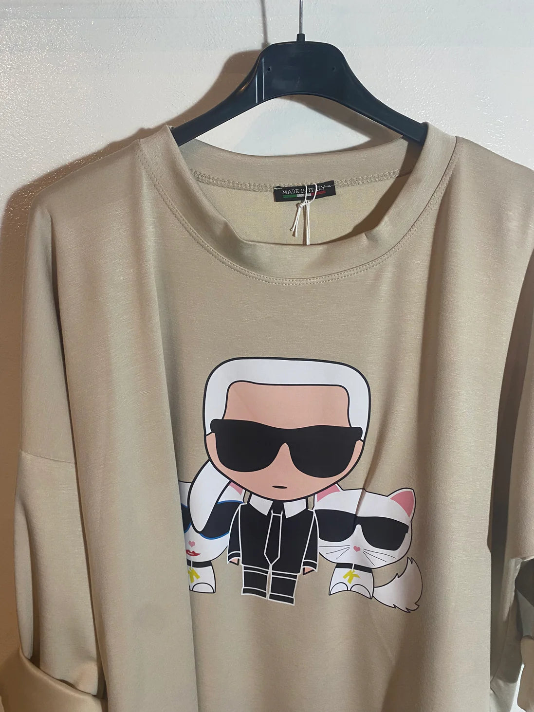 Sweat à l'effigie de Karl Lagerfel