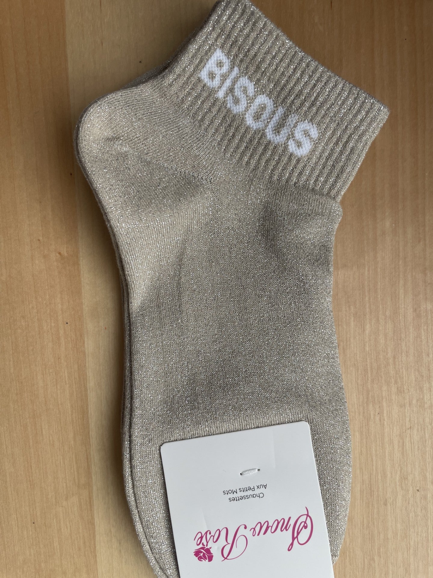 Chaussettes brillantes courtes "BISOUS"