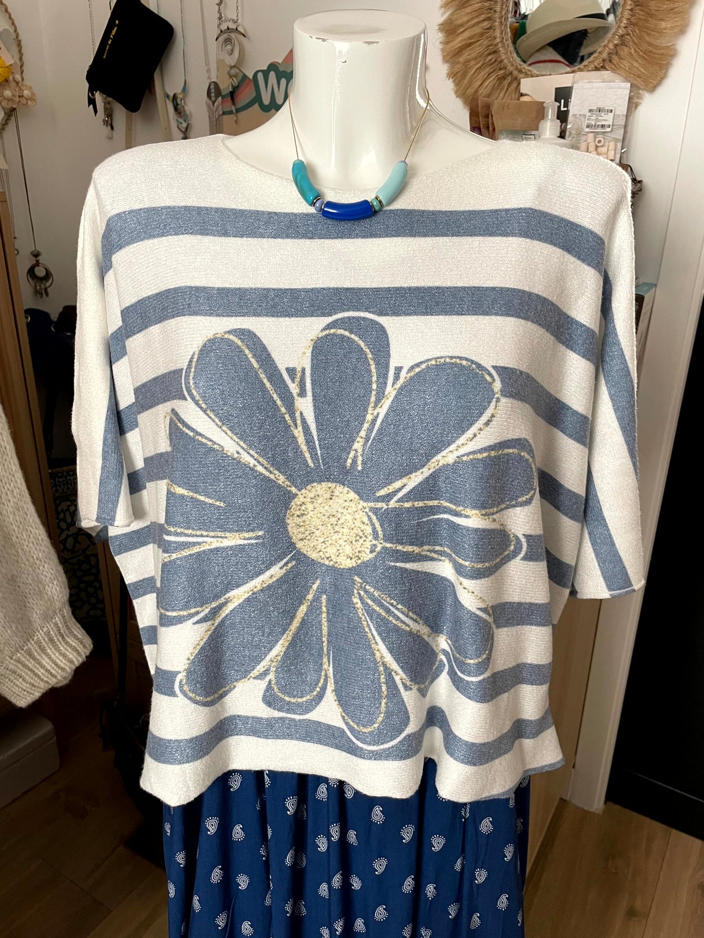 Pull oversize manches courtes imprimés chat ou fleur