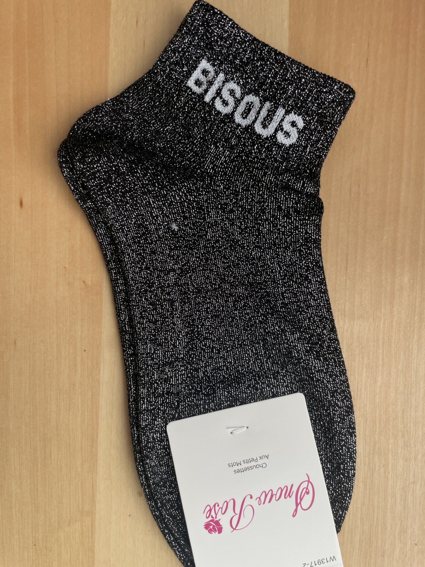 Chaussettes brillantes courtes "BISOUS"