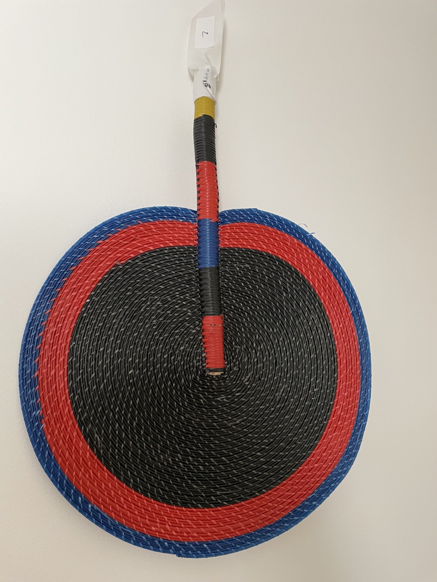 Éventails Africains Artisanaux "Rétro Pop" - Tissés Main en Plastique Recyclé !