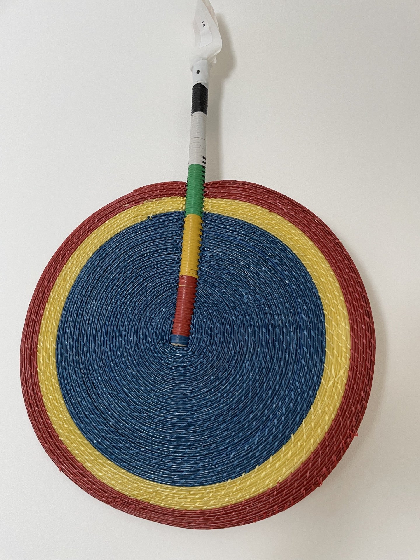 Éventails Africains Artisanaux "Rétro Pop" - Tissés Main en Plastique Recyclé !