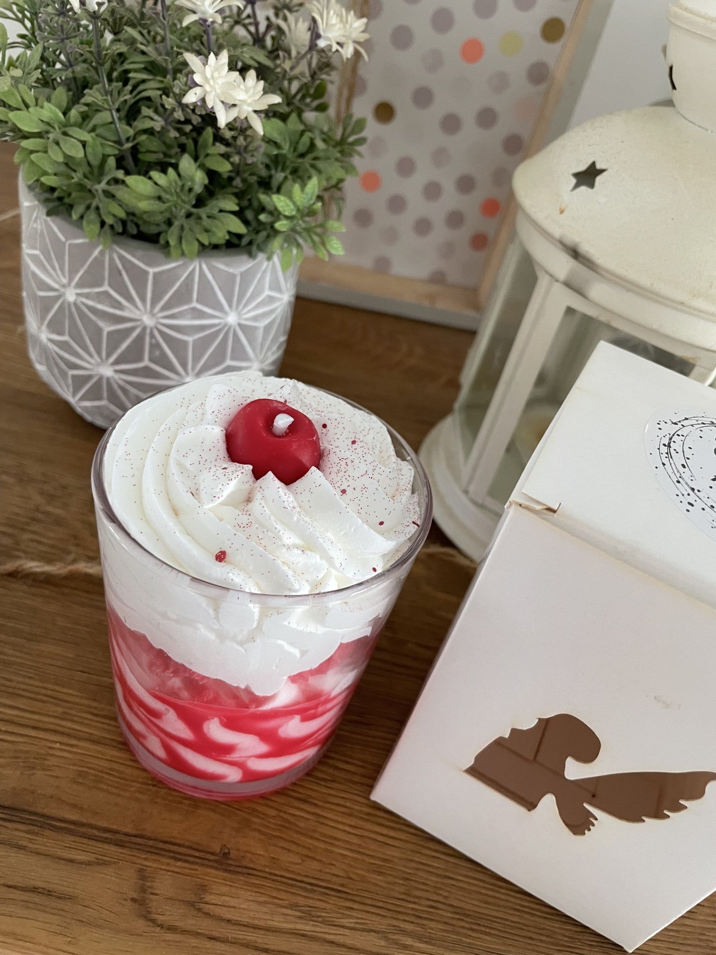 Bougie gourmande artisanale parfum cerise 100% végétale