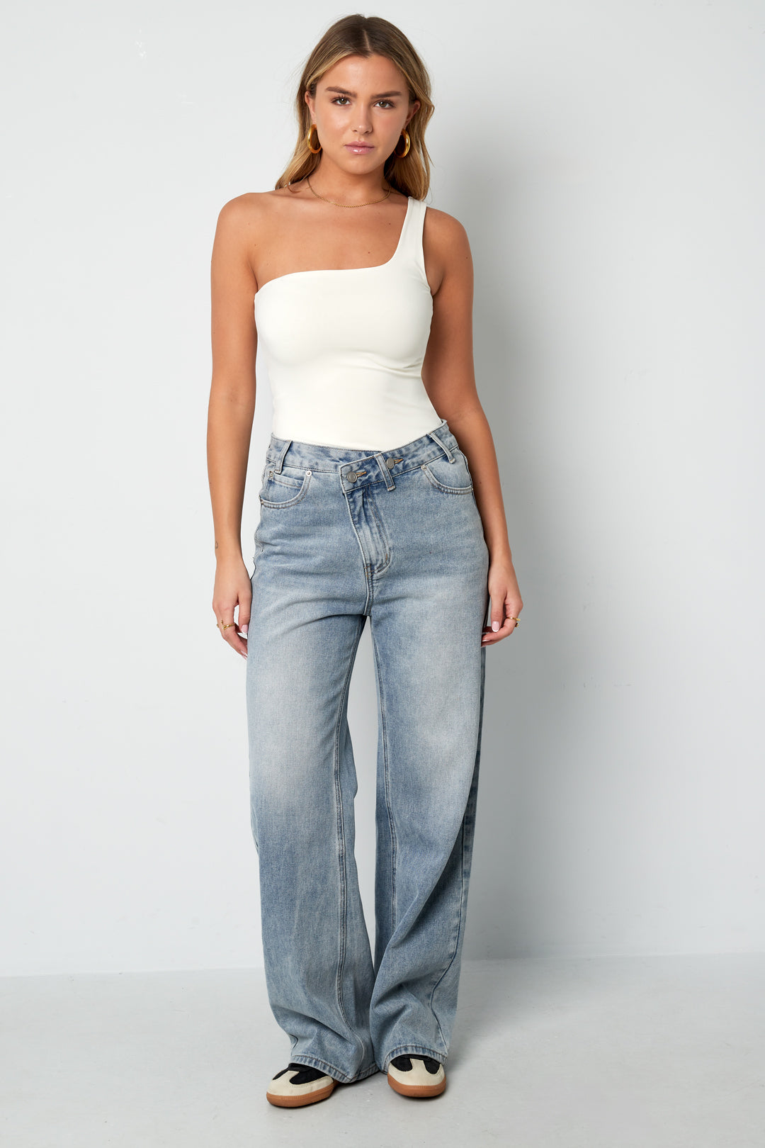 Body Shapewear en Nylon Tricoté à Épaule Unique Printemps/Été Couleur Unie