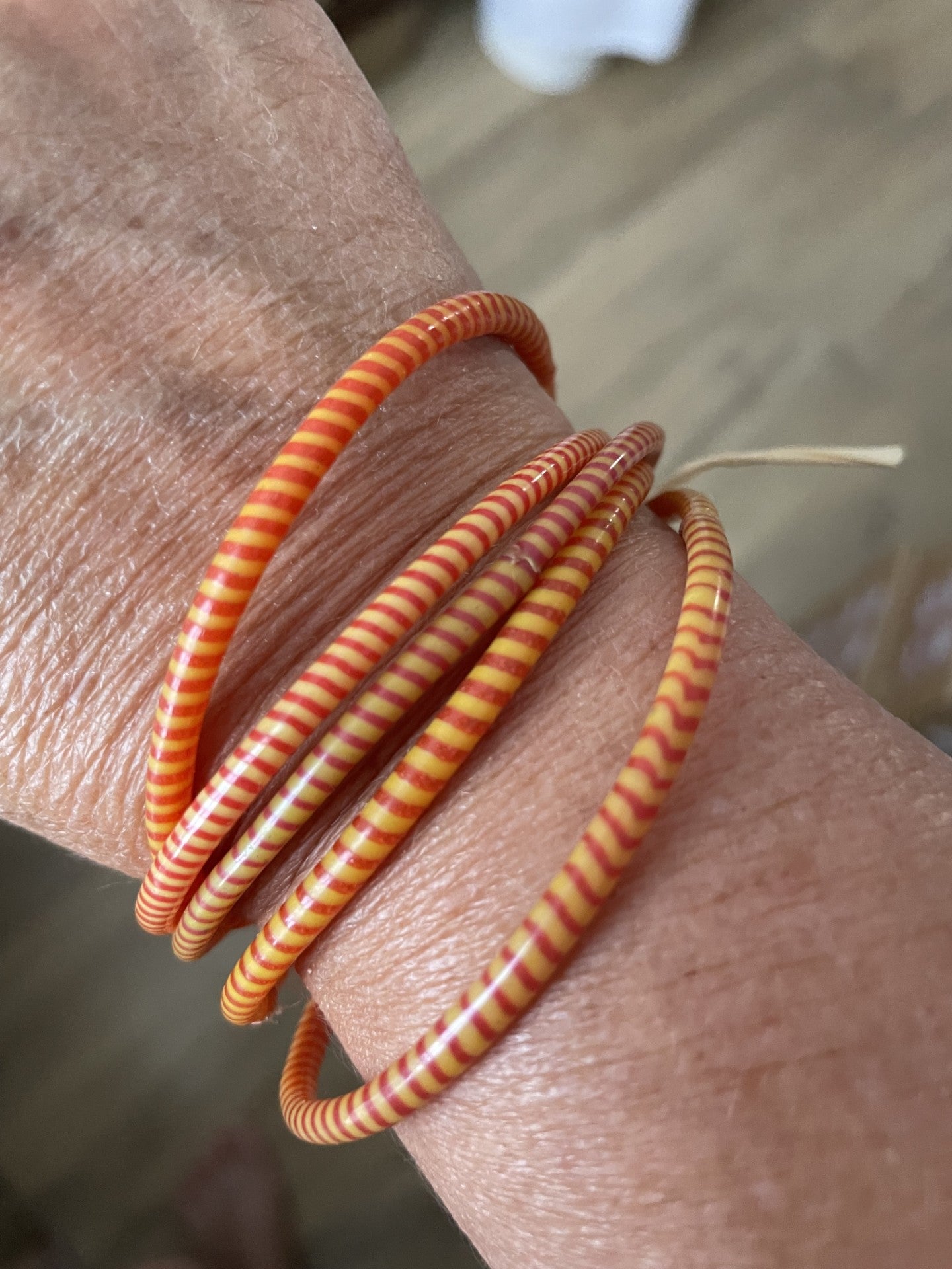 Bracelets "Rythmes Africains" en Plastique Recyclé - Commerce Équitable du Mali