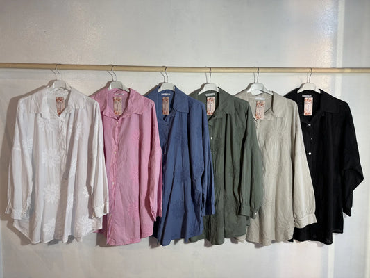 Chemise à fleur en broderie anglaise  plusieurs couleurs
