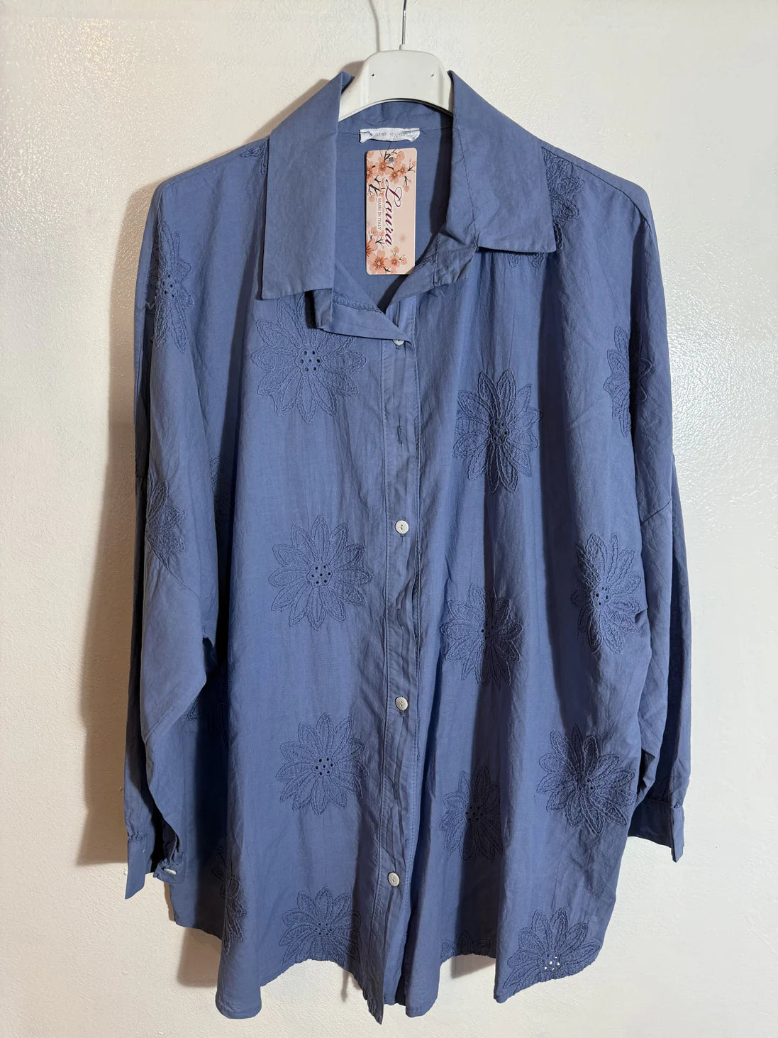 Chemise à fleur en broderie anglaise  plusieurs couleurs