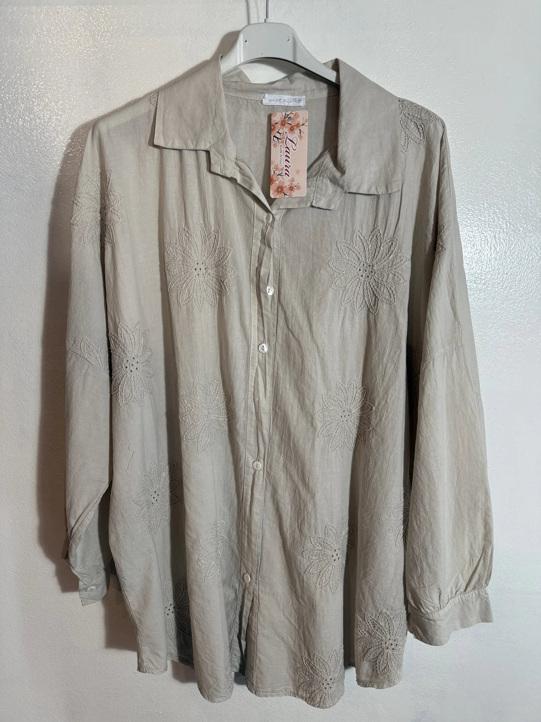 Chemise à fleur en broderie anglaise  plusieurs couleurs