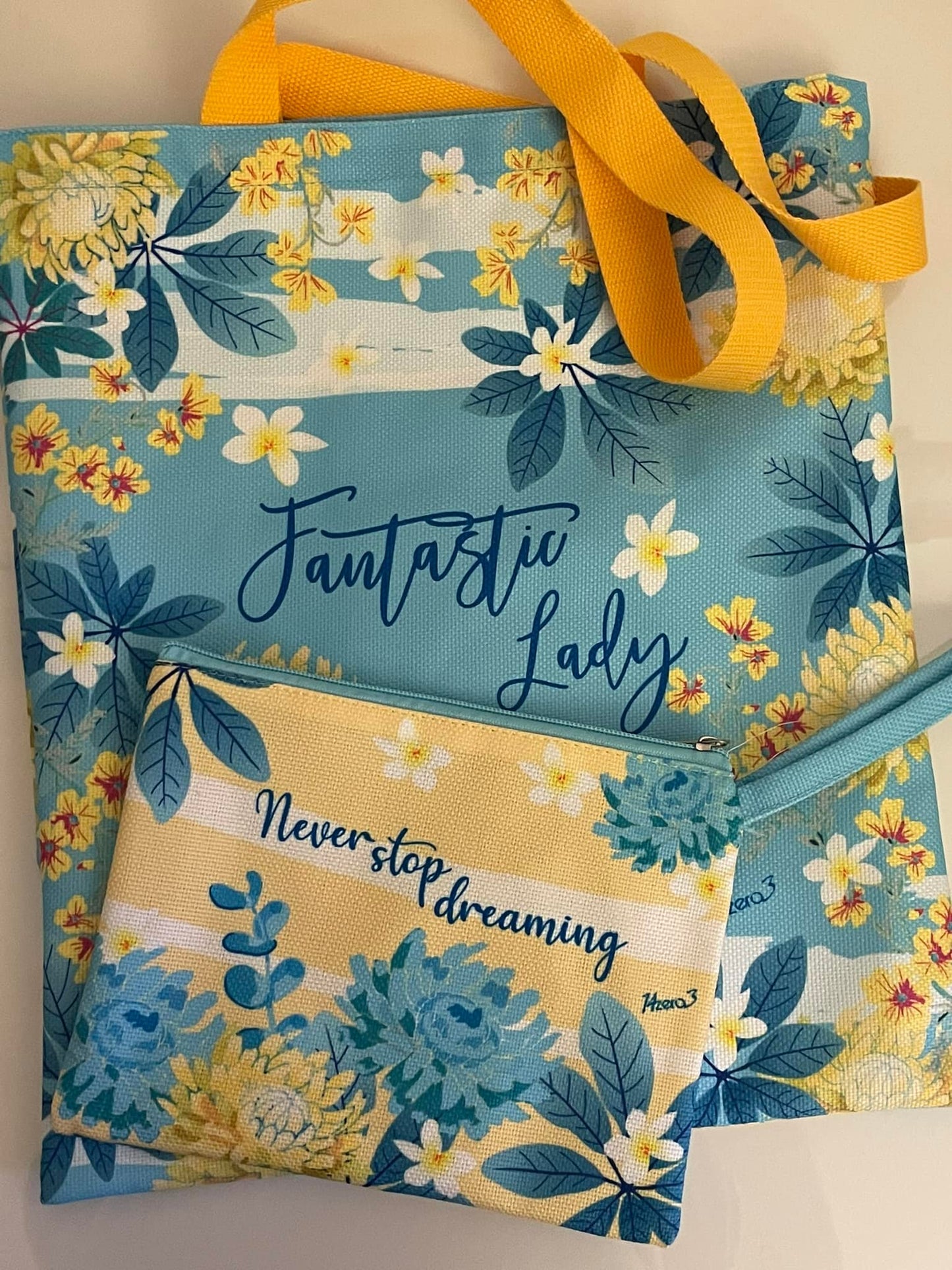 Duo "Fantastic Lady" : Tote Bag & Pochette assortie - Rêvez en Grand avec Style !