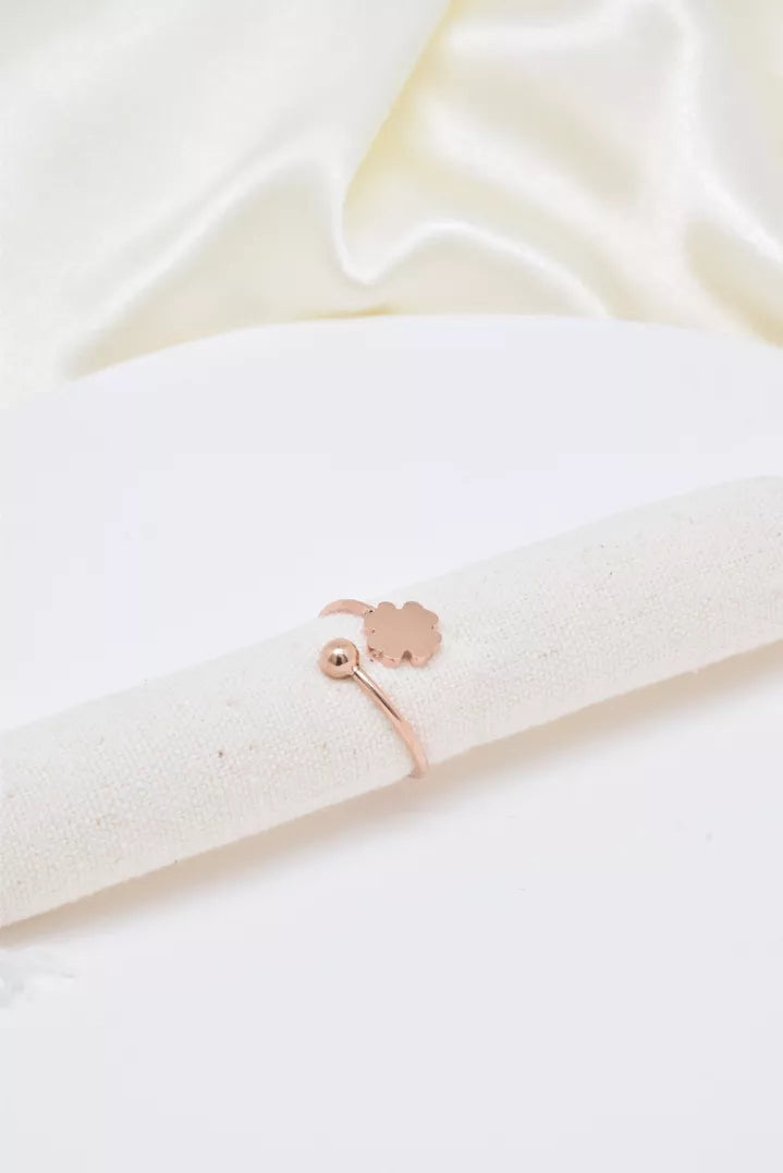 Bague en acier inoxydable trèfle porte bonheur