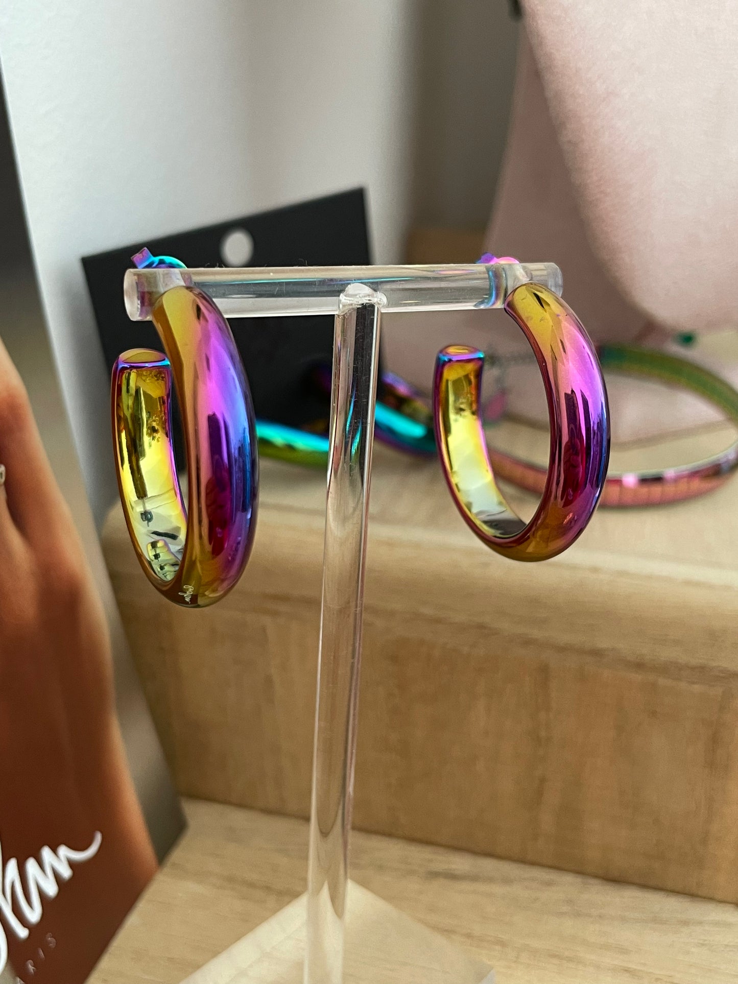 Boucle d'oreille holographique