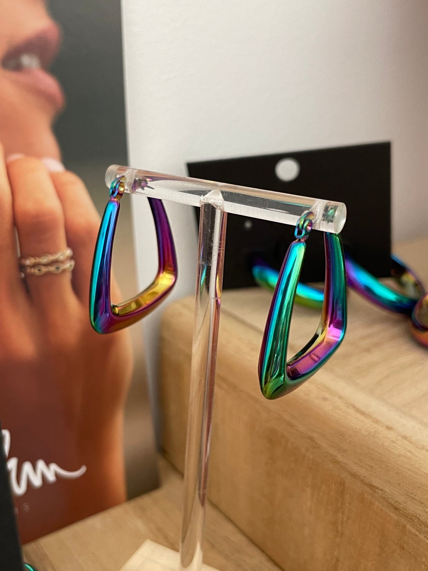Boucle d'oreille holographique