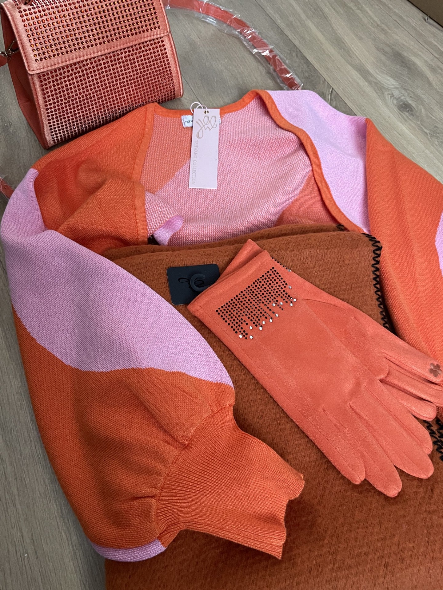 Boléro en Maille Contrastée "Luna" – Le Shrug Ultra-Tendance