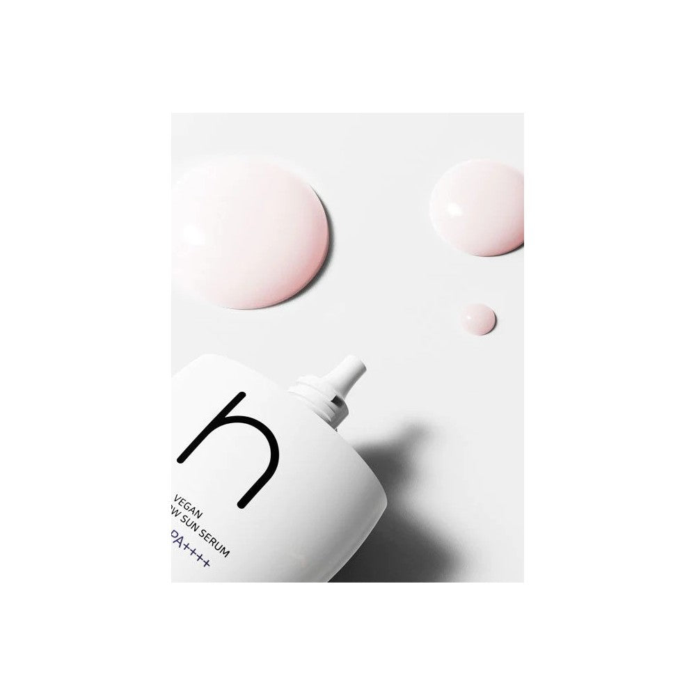 Aqua Glow Sun Serum SPF50+ PA++++