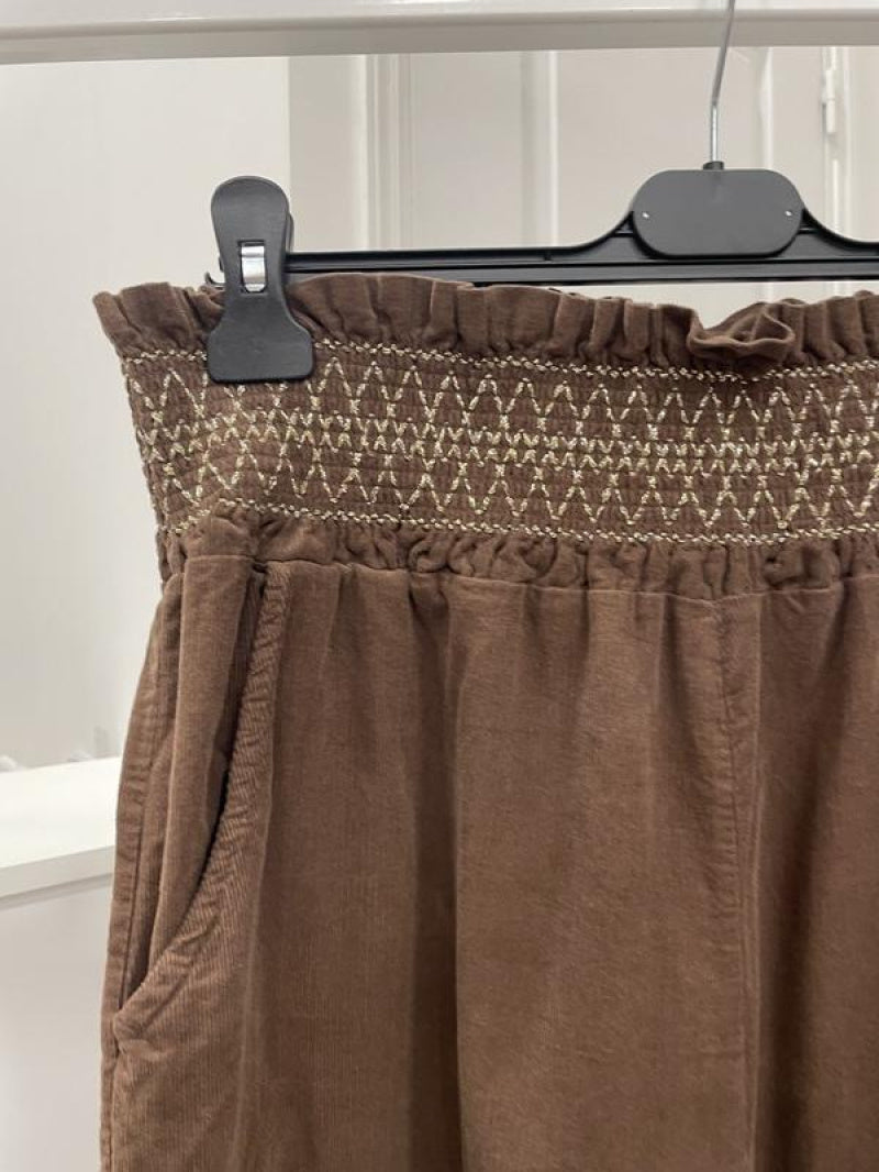 Pantalon jupe en velours cotelé marron ou noir