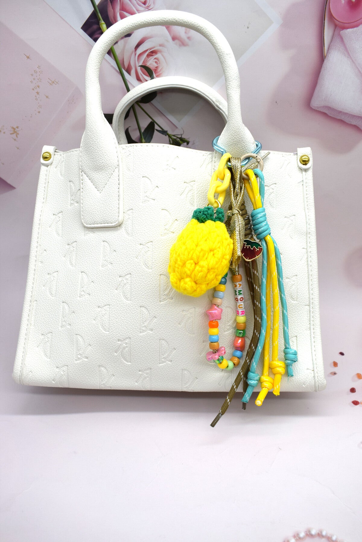 Charm de sac ou grigri ou porte clé