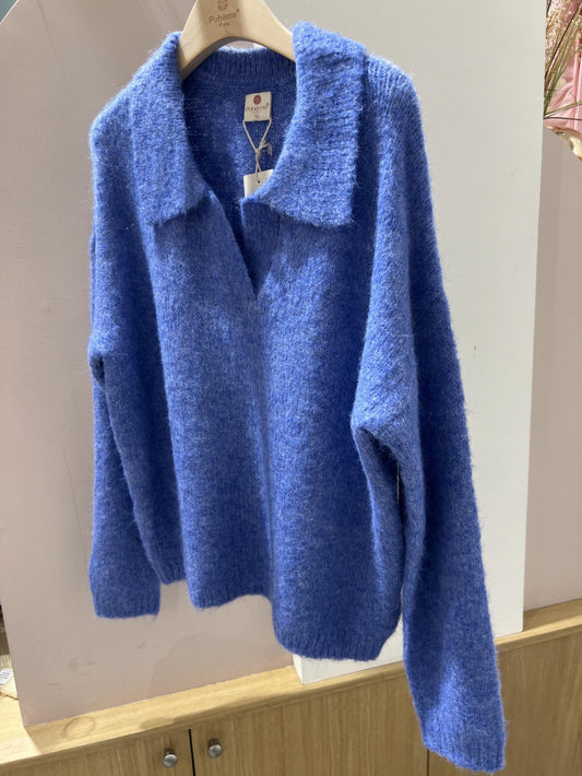 Pull bleu ciel Aster