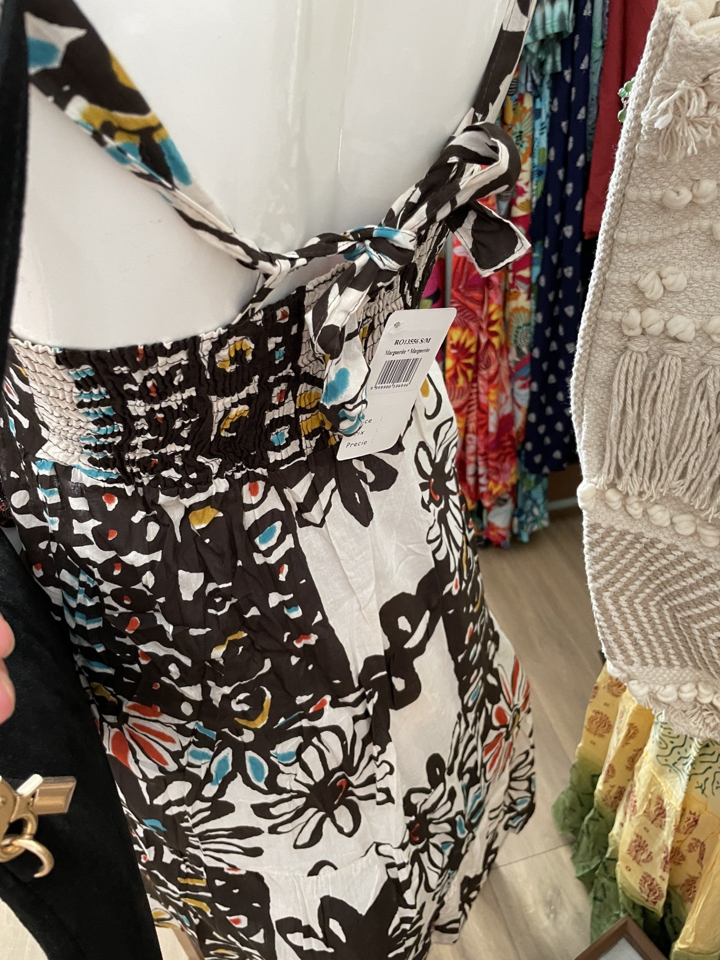 Robe courte Coline modèle marguerite