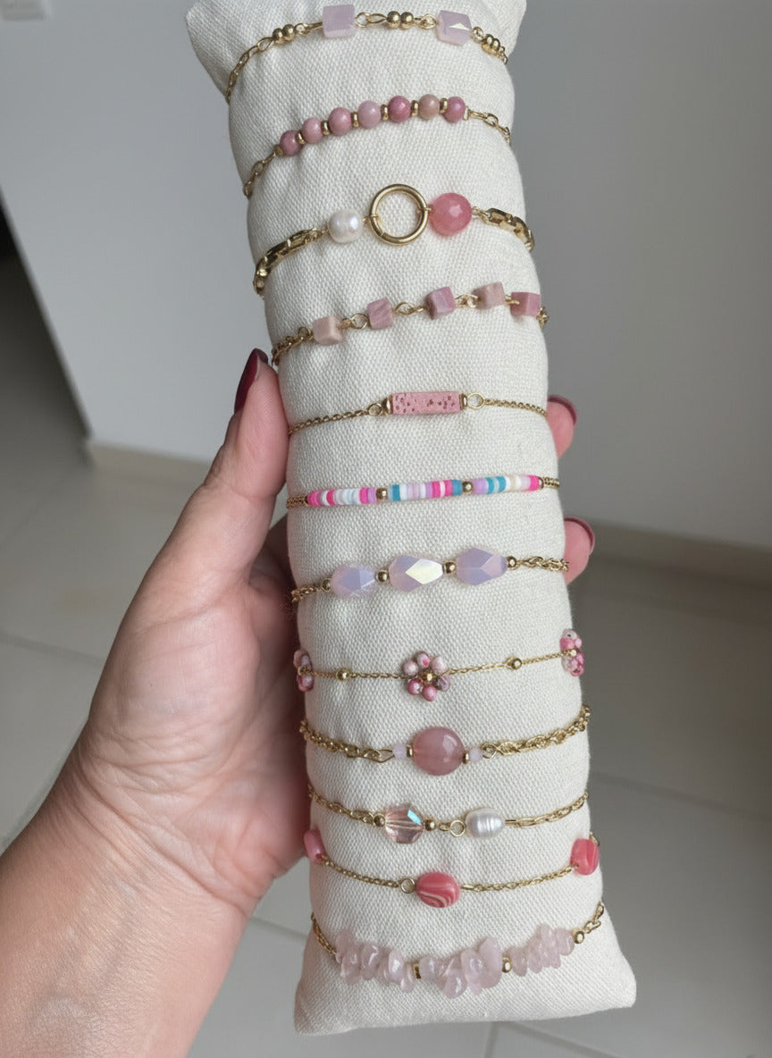 Bracelet en acier inoxydable et pierres roses pâles