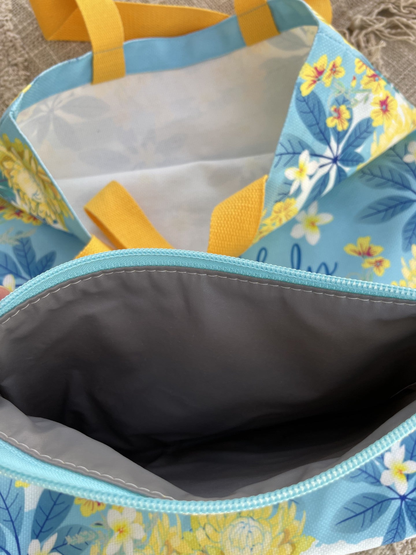 Duo "Fantastic Lady" : Tote Bag & Pochette assortie - Rêvez en Grand avec Style !