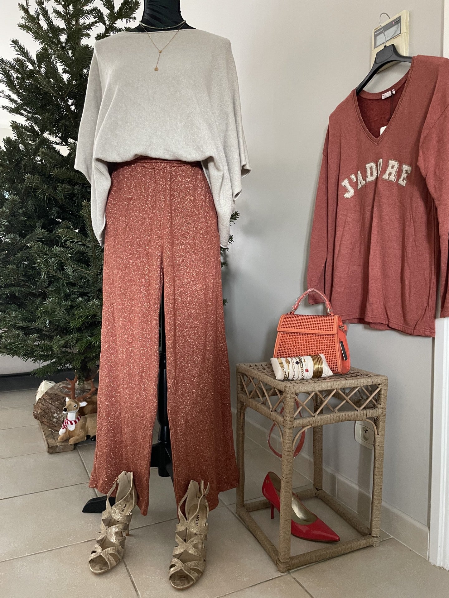 Pantalon en lurex pailleté et ses accessoires