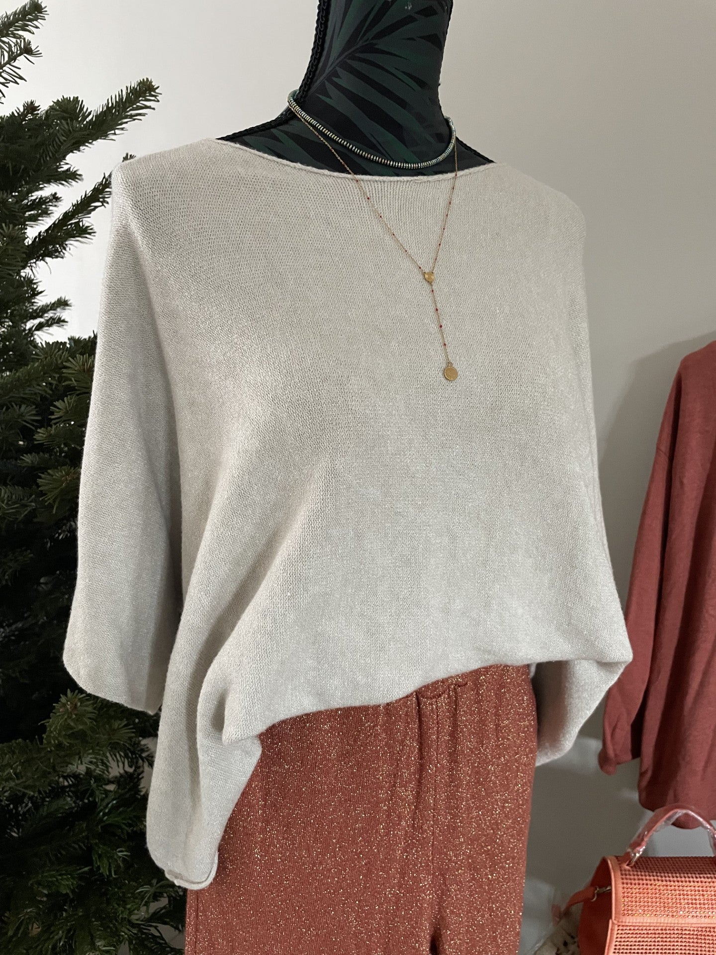 Pantalon en lurex pailleté et ses accessoires