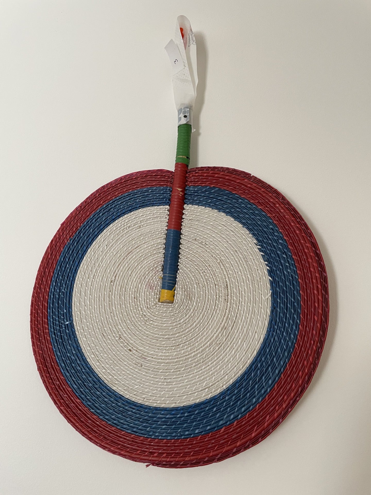 Éventails Africains Artisanaux "Rétro Pop" - Tissés Main en Plastique Recyclé !