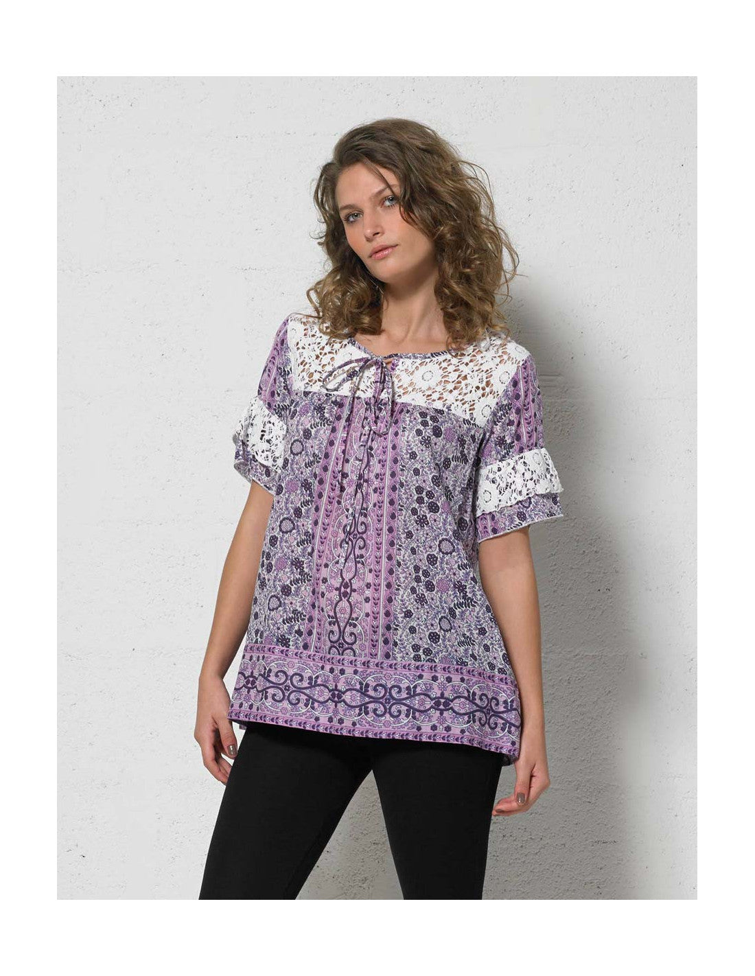 TOP large imprimé fleuri coton et dentelle