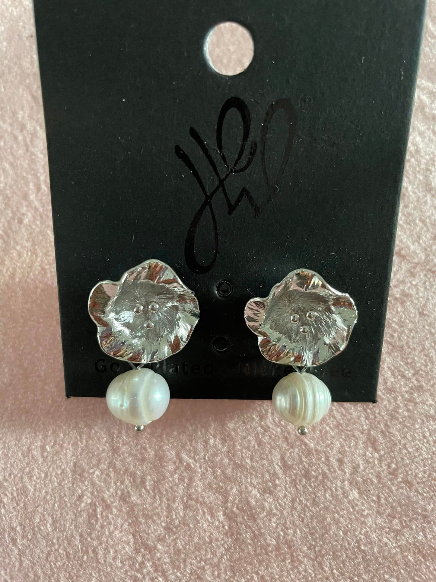 Boucle d'oreille métal